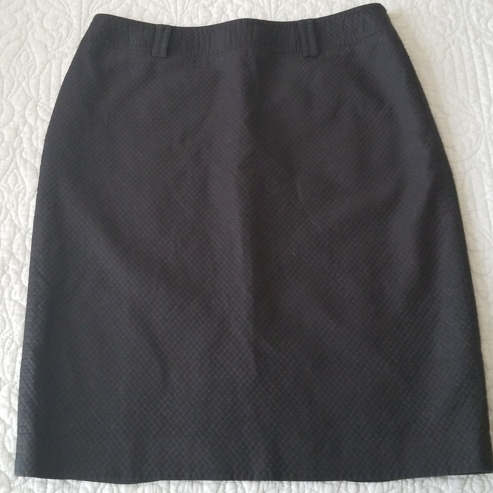 Quilted pencil skirt